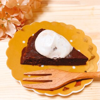 炊飯器でとろけるチョコケーキとパリパリチョコ♡